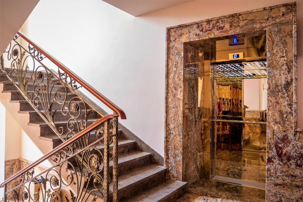 Hotel Boka Tiranë Ngoại thất bức ảnh