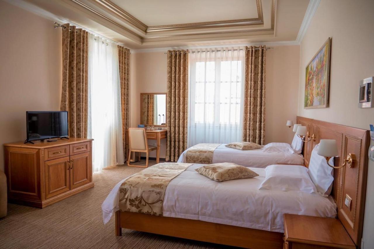 Hotel Boka Tiranë Ngoại thất bức ảnh
