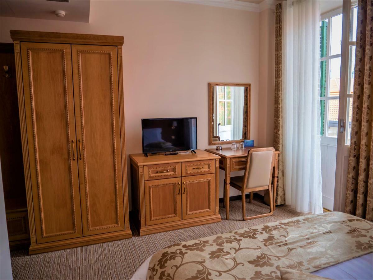 Hotel Boka Tiranë Ngoại thất bức ảnh