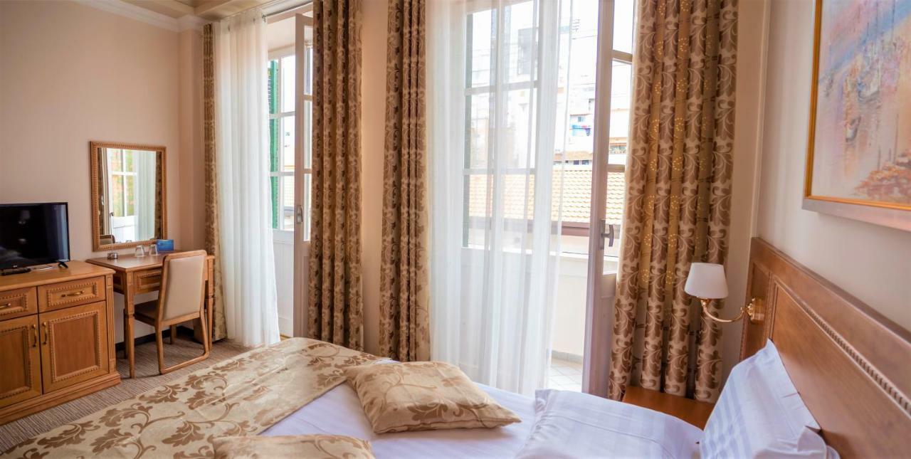 Hotel Boka Tiranë Ngoại thất bức ảnh