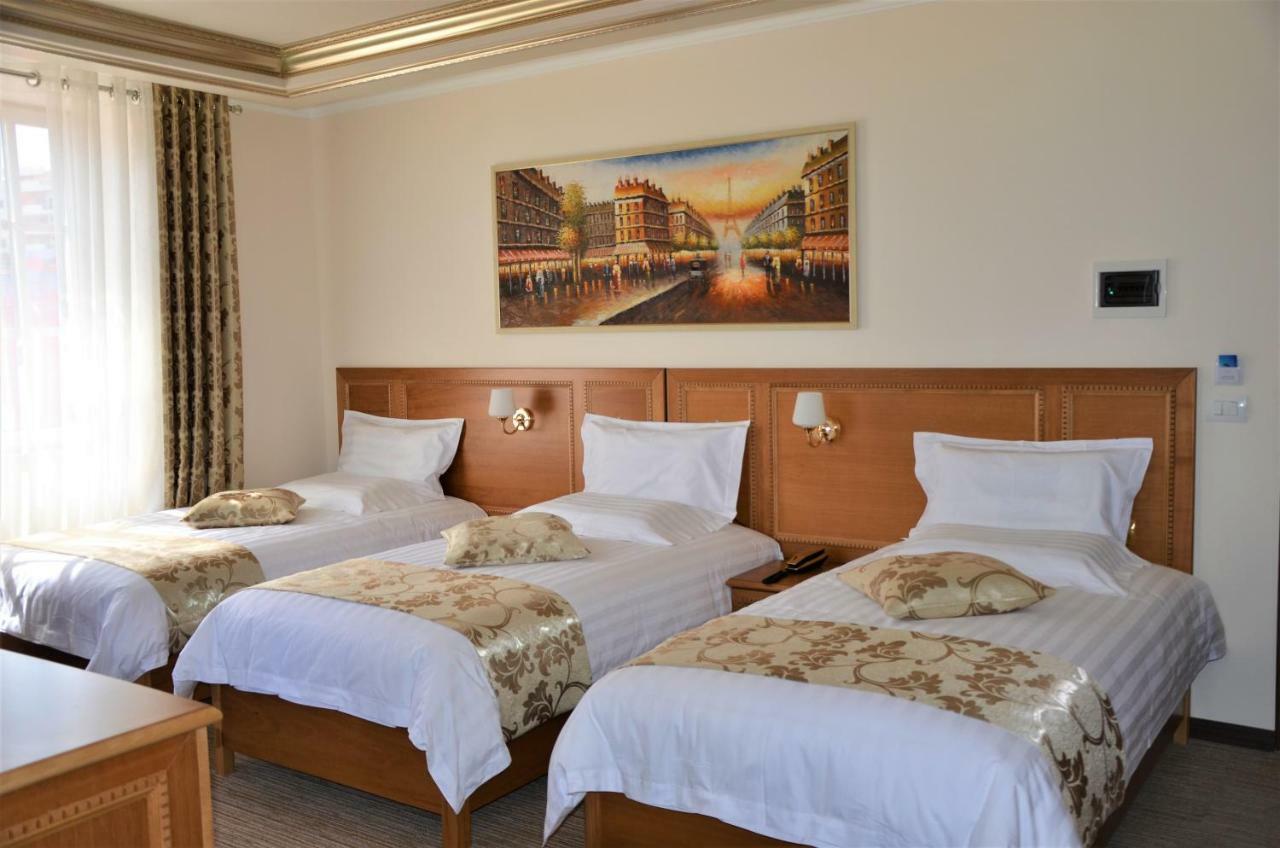Hotel Boka Tiranë Ngoại thất bức ảnh